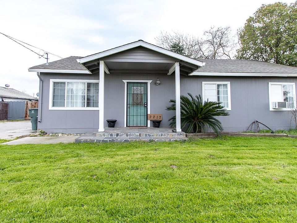 1st image of 2217 Vine Ave