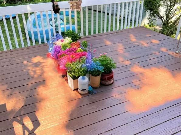 9 Front St, Clarks Summit, PA 18411