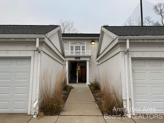 3rd image of 2245 S Main St