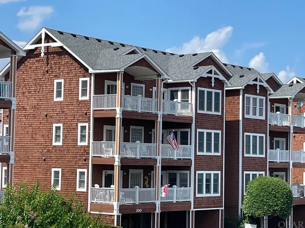 203 N Bay Club Dr, Manteo, NC 27954