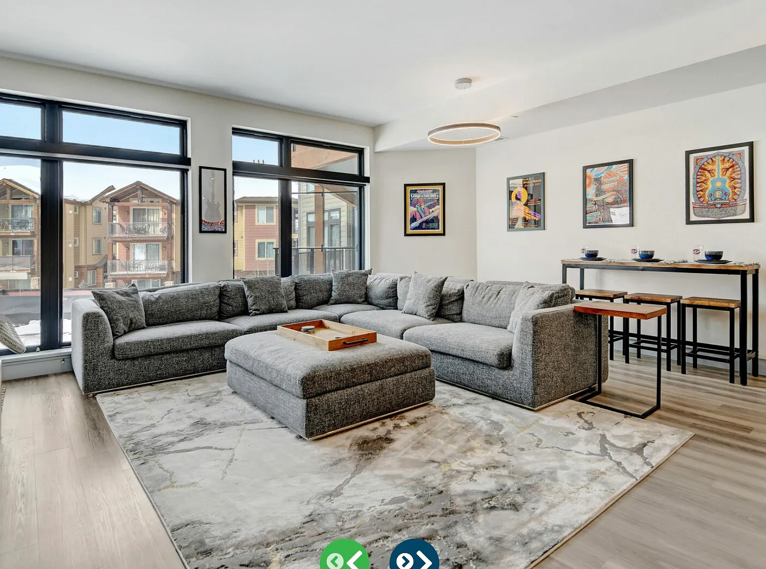 2 bed, 1104 sqft, $4,500 — Photo 1