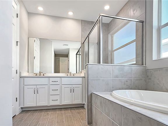 3rd image of 16744 Elkhorn Coral Dr