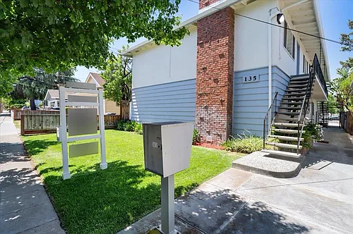 135 S Morrison Ave #F Photo 1