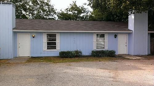 1st image of 646B Mill St