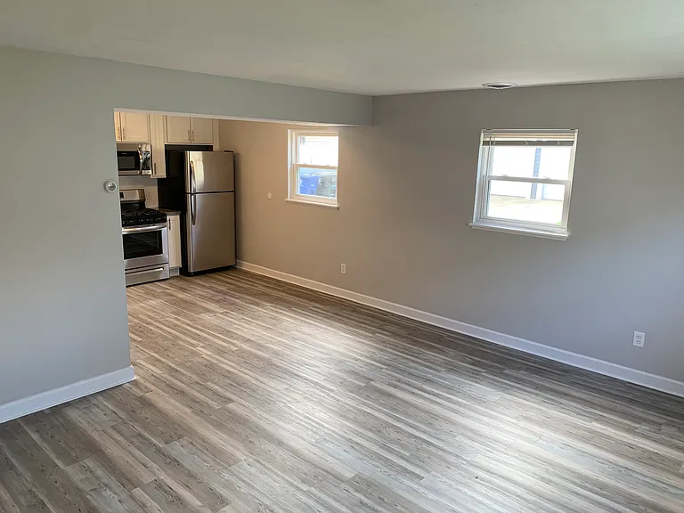 1308 Webb Rd — Photo 4