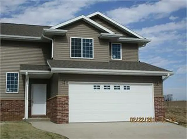 6383 Osage Dr, Asbury, IA 52002