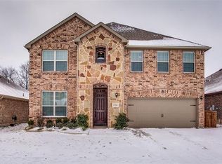 1724 Ridge Creek Ln, Aubrey, TX 76227
