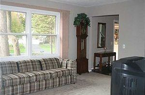 5th image of 36 Stony Brook Ln