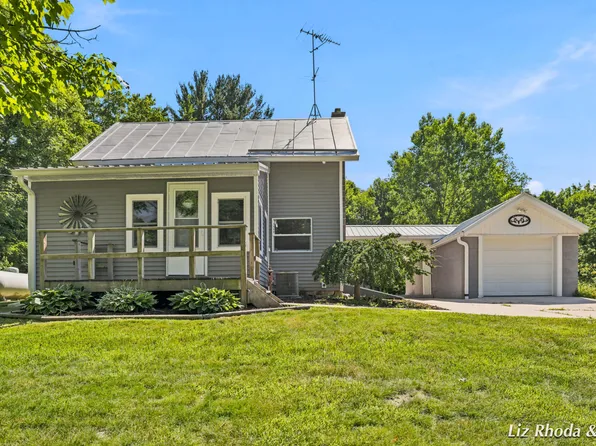 10240 Connelley Ave NE, Greenville, MI 48838