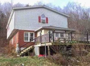 5689 Avilton Lonaconing Rd #R, Lonaconing, MD 21539