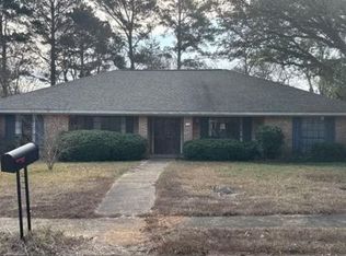 10 Windy Ridge Cv, Jackson, MS 39211