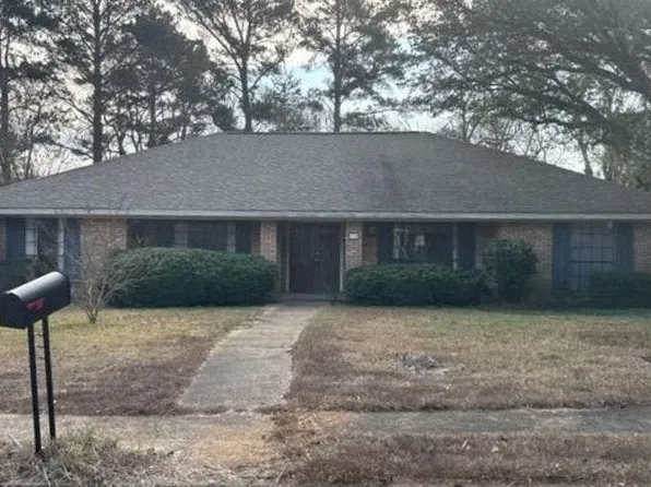 10 Windy Ridge Cv, Jackson, MS 39211