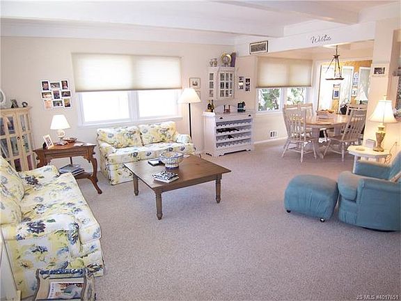 4th image of 120 Dolphin Ave