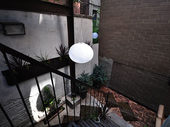 4th image of 212 E 12th St APT 1B