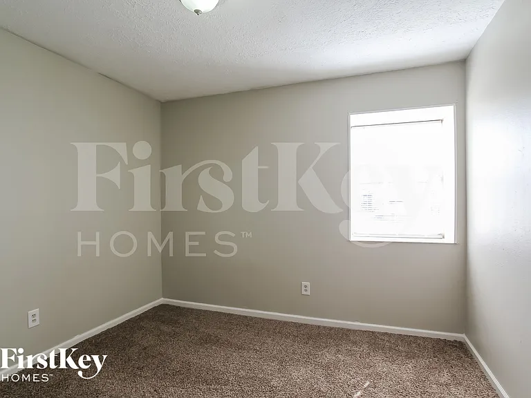 4118 Pinebridge Ln — Photo 12
