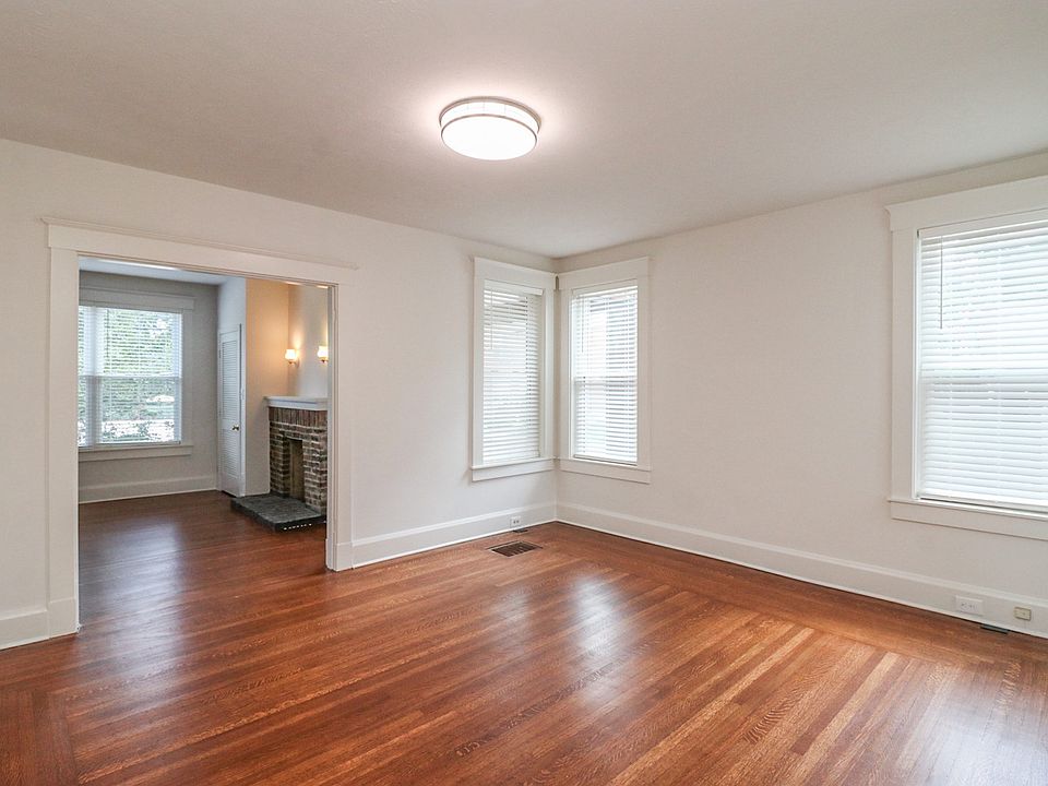 1st image of 2111 Williams Ave