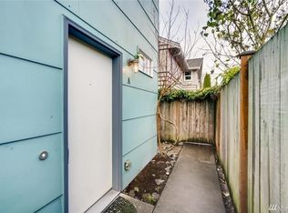 9054 17th Ave SW #A, Seattle, WA 98106