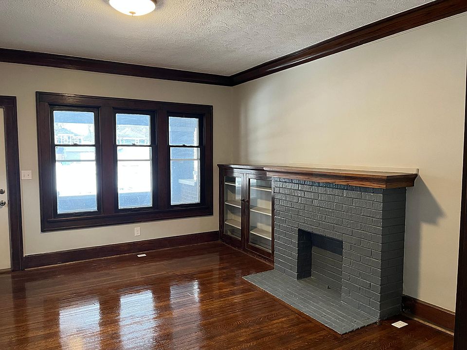 1st image of 4121 N Park Ave