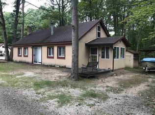 2958 W Higgins Lake Dr, Roscommon, MI