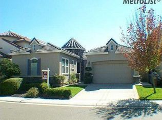 6900 Vilamoura Way, Elk Grove, CA 95757