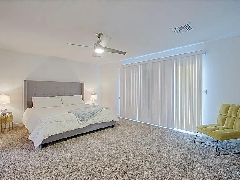 Luxana Apartments — Photo 8
