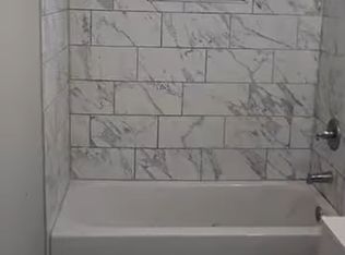 121 W 32nd St APT 2, Norfolk, VA 23504