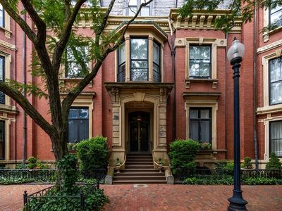 326 Dartmouth St APT 1, Boston, MA, 02116