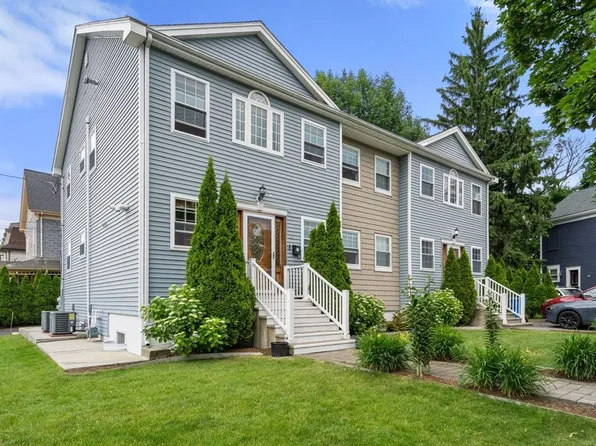 104 Crescent St #1, Waltham, MA 02453
