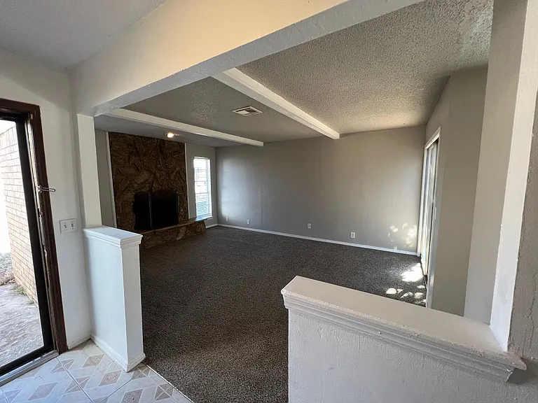 1017 S Neptune Rd — Photo 7