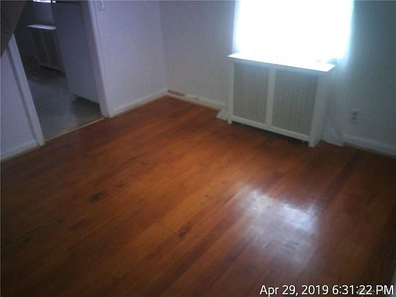 4th image of 2323 Elsmere Ave