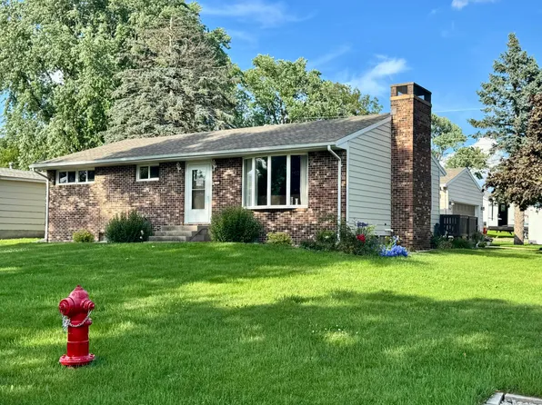 2004 Benton St, Boone, IA 50036
