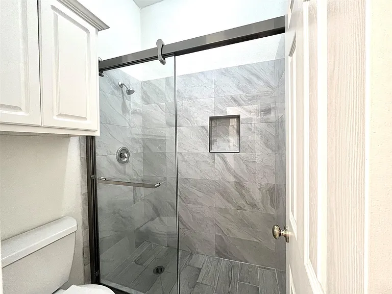 6816 Forest Hills Dr — Photo 22