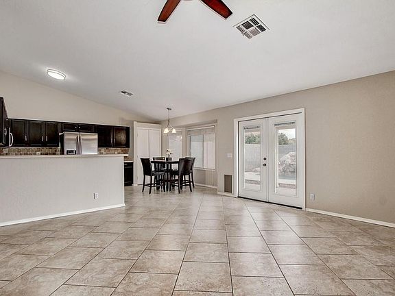 5th image of 2321 E Wildhorse Pl