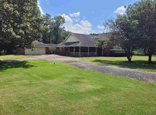 821 County Road 1860, Warren, TX 77664