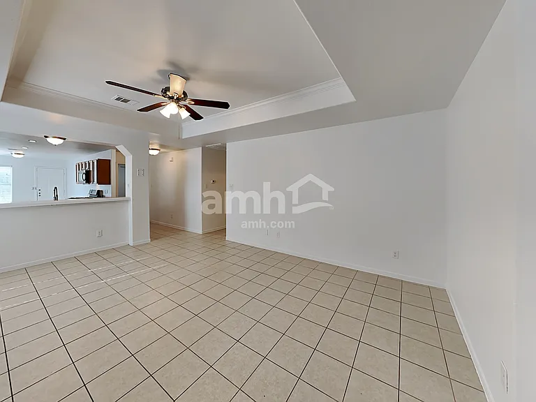 21447 Hannover Grove Ln — Photo 9