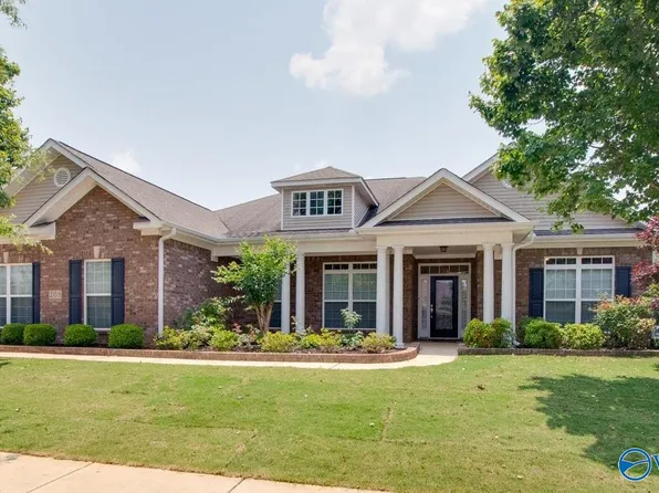 208 Greythorne Dr, Madison, AL 35758