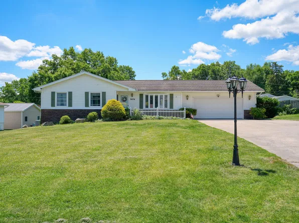 7479 Dalt Rd, Jackson, MI 49201