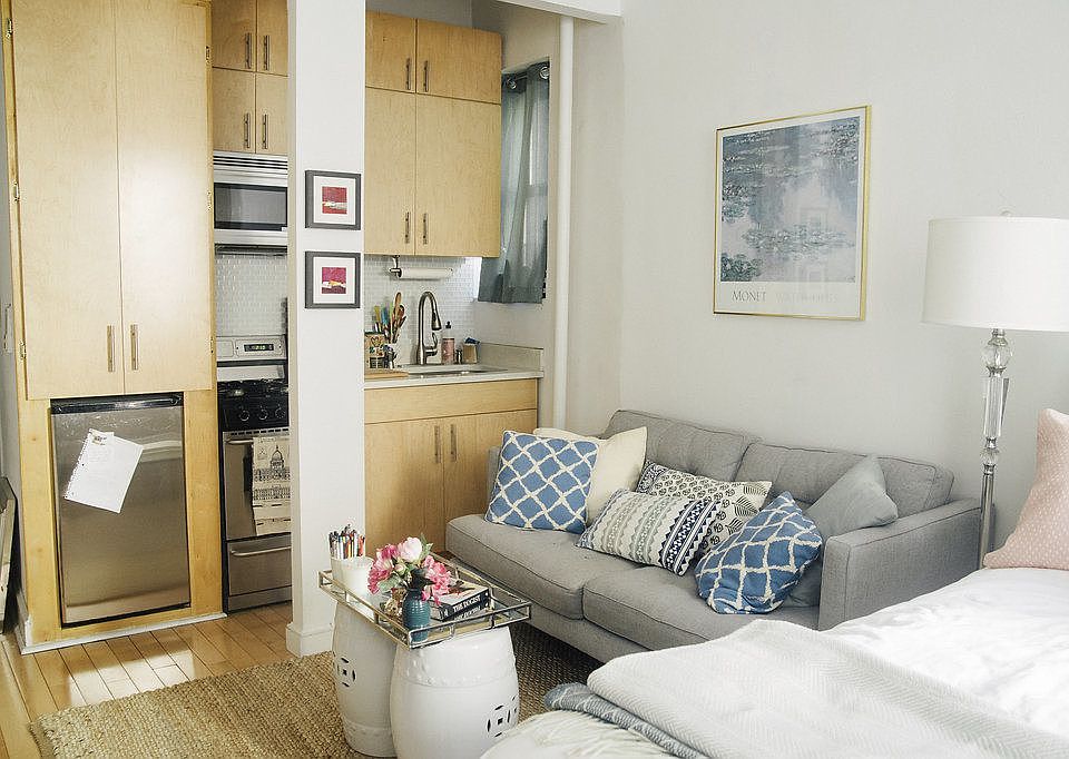 1st image of 317 E 18th St APT 1D