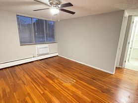 Marquette Apartments