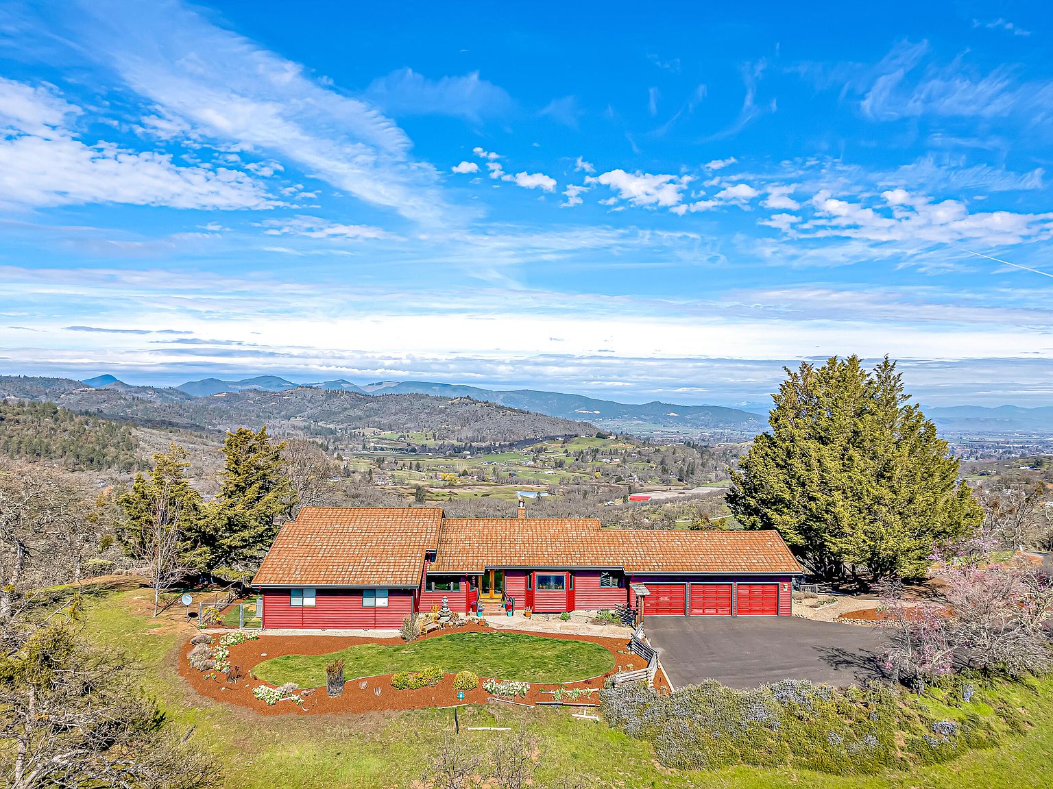 5249 Pioneer Rd, Medford, OR 97501 MLS 220161994 Zillow