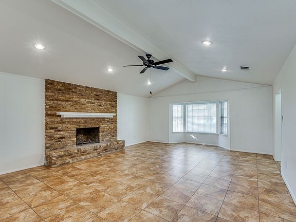 4th image of 2519 Glassboro Cir