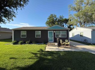 1215 W 21st St, Sioux City, IA 51103