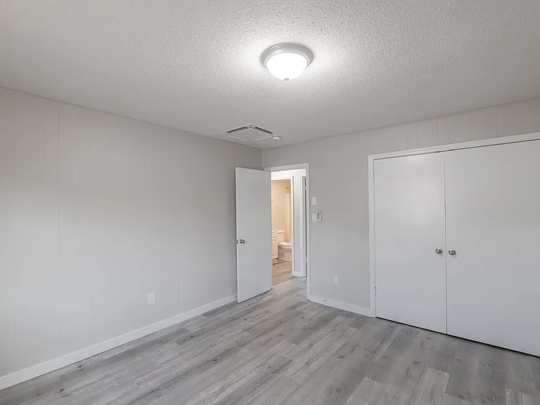 514 Cascade Ave — Photo 9