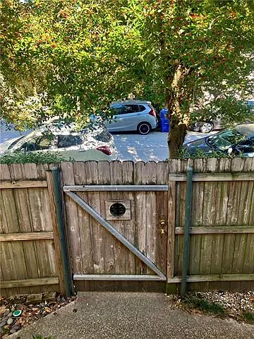 1018 Josephine St #A — Photo 23