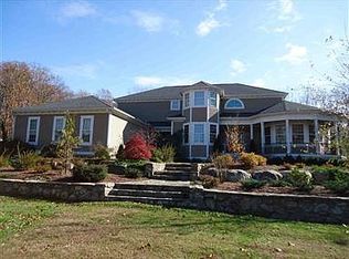 23 Clark Rd, Smithfield, RI 02917