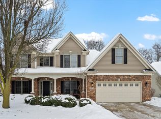 605 Willow St, Sugar Grove, IL 60554