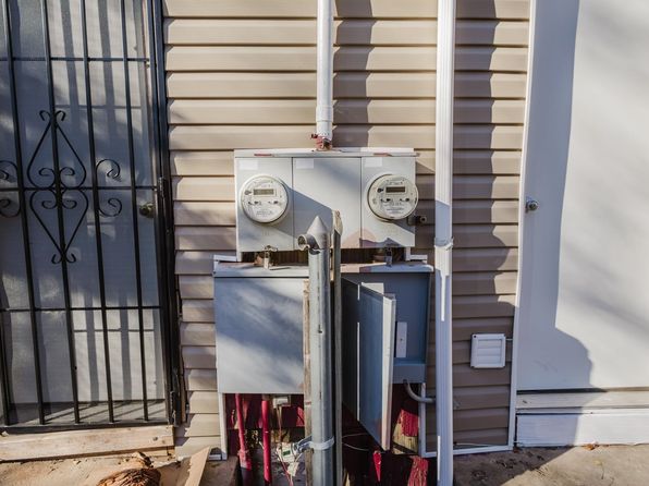 wichita-kansas-443189174 picture