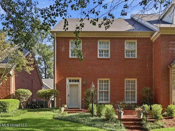 253 Eastbrooke St, Jackson, MS 39216