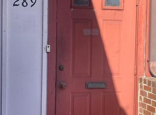 295 N Sycamore St #289, Newtown, PA 18940
