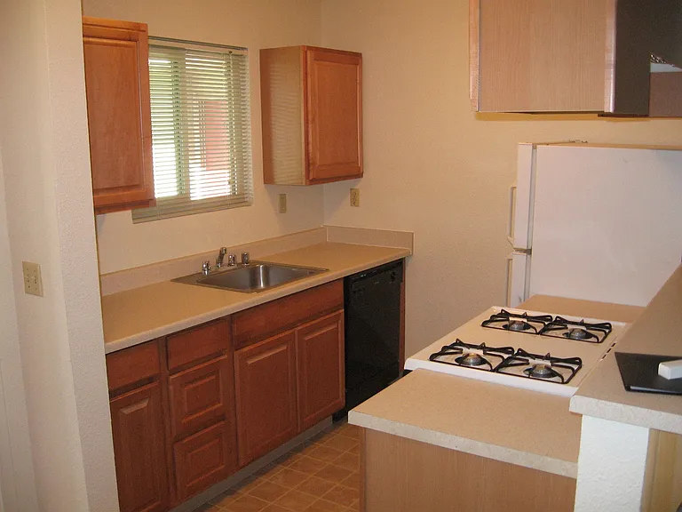 2950 Portage Bay — Photo 161